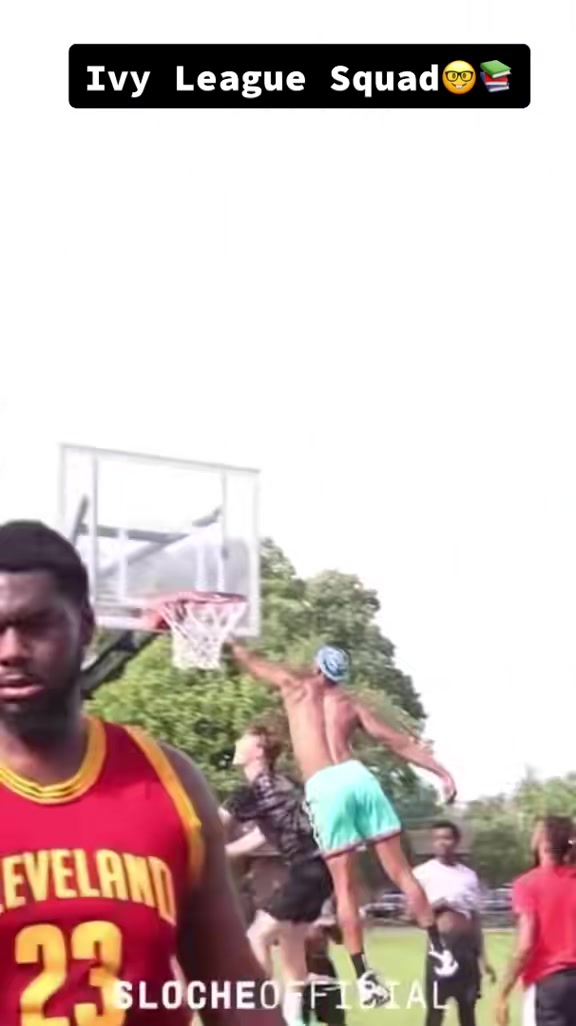 @realcalmhoops