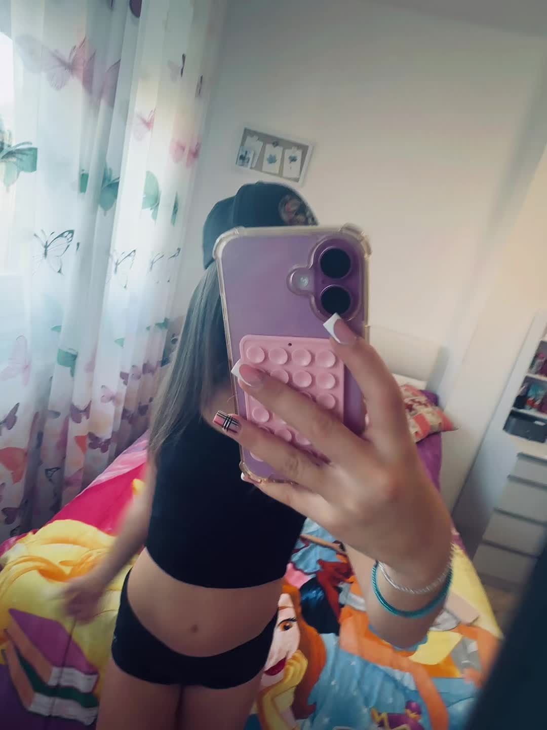 @𝟏𝟕