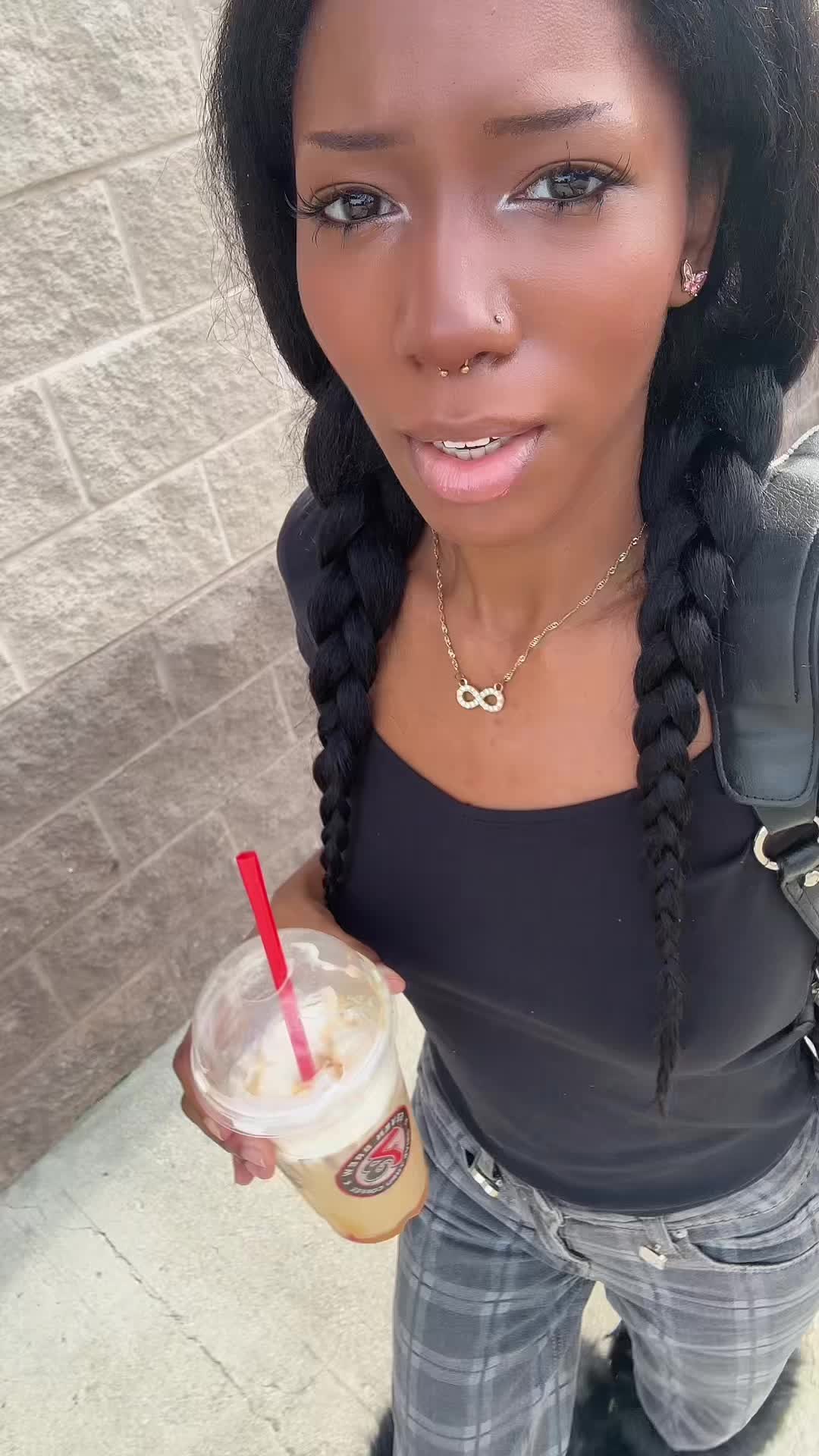 @Esther Nicole