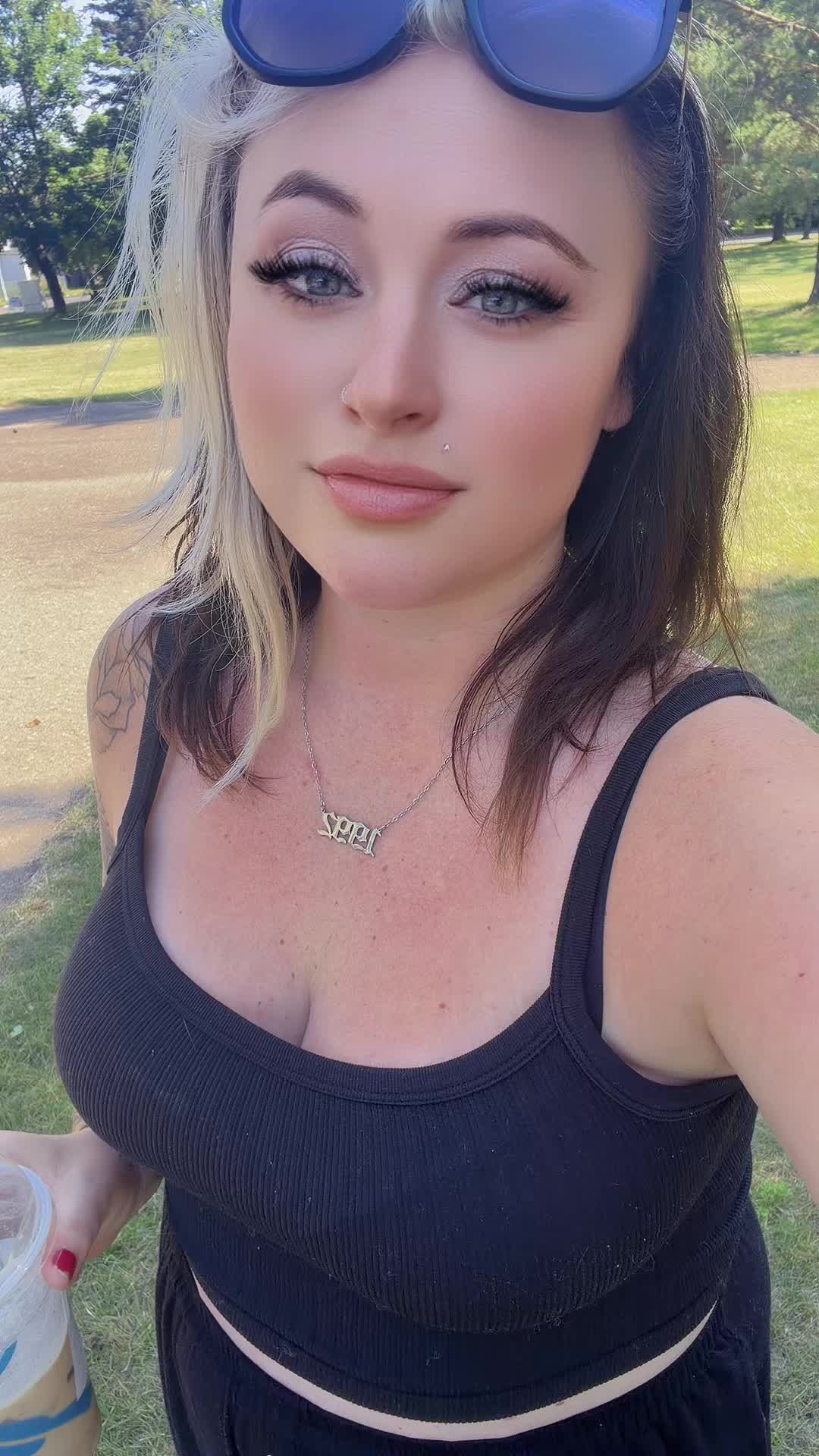 @Ashleyyy🫶🏼🖤🌙
