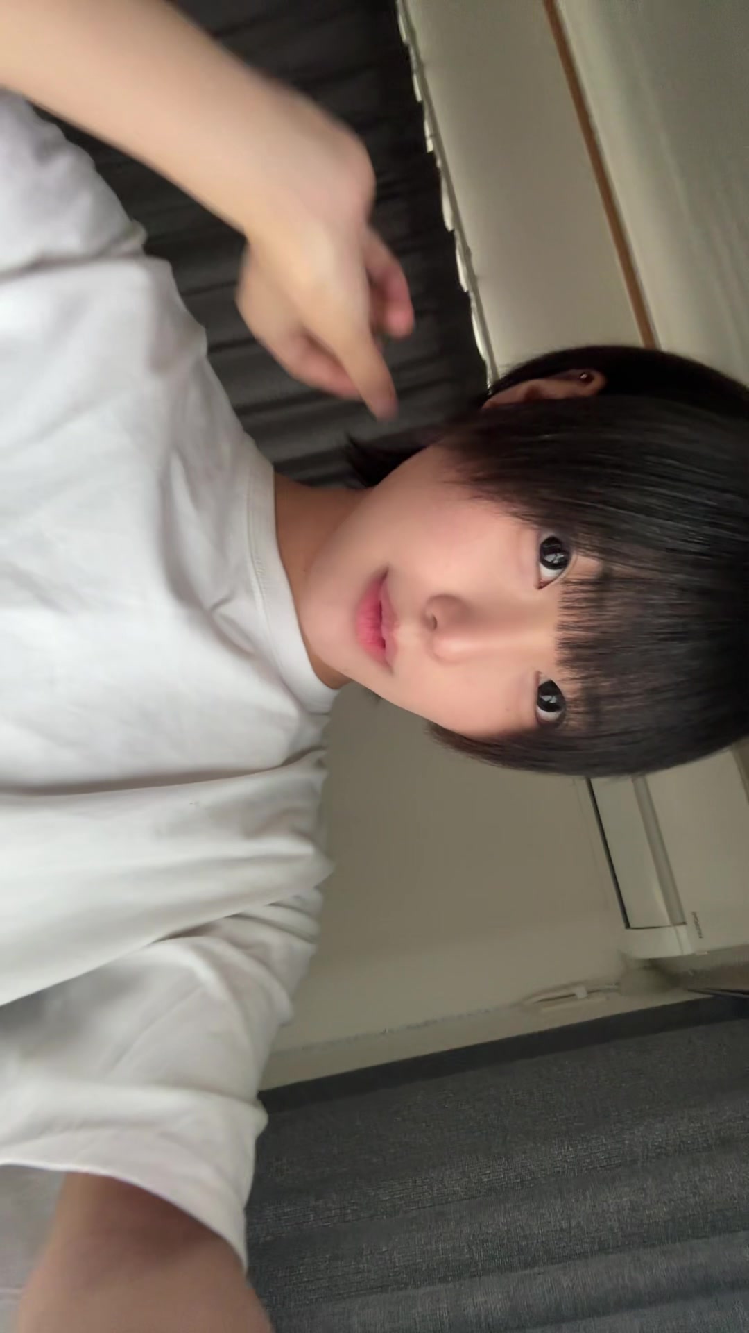 @しゅん