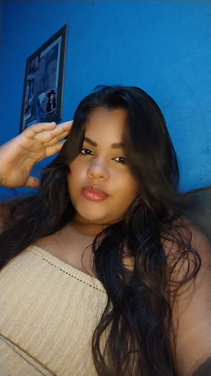@Adriele oficial🌹🧿