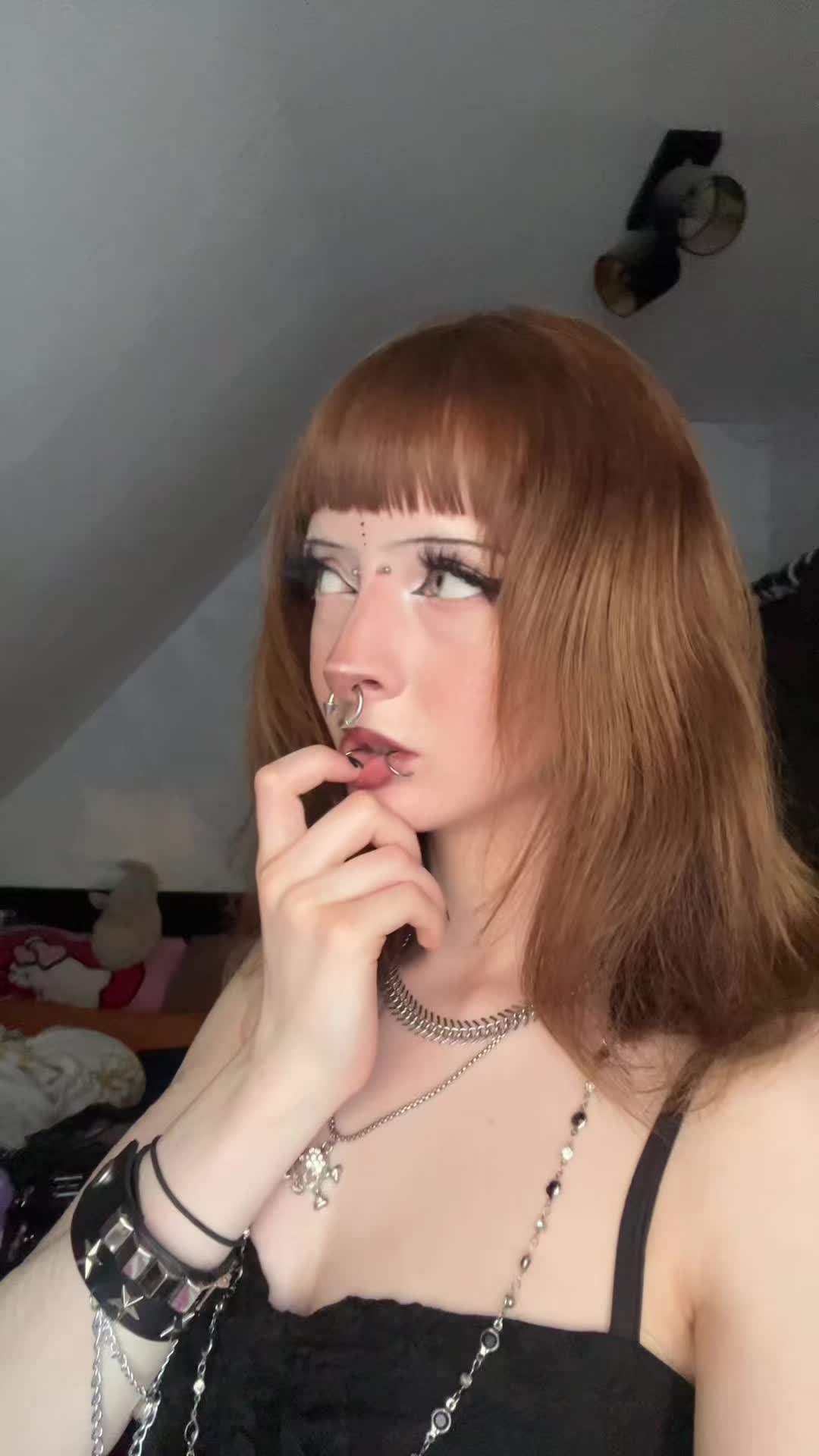 @rhiannaaa