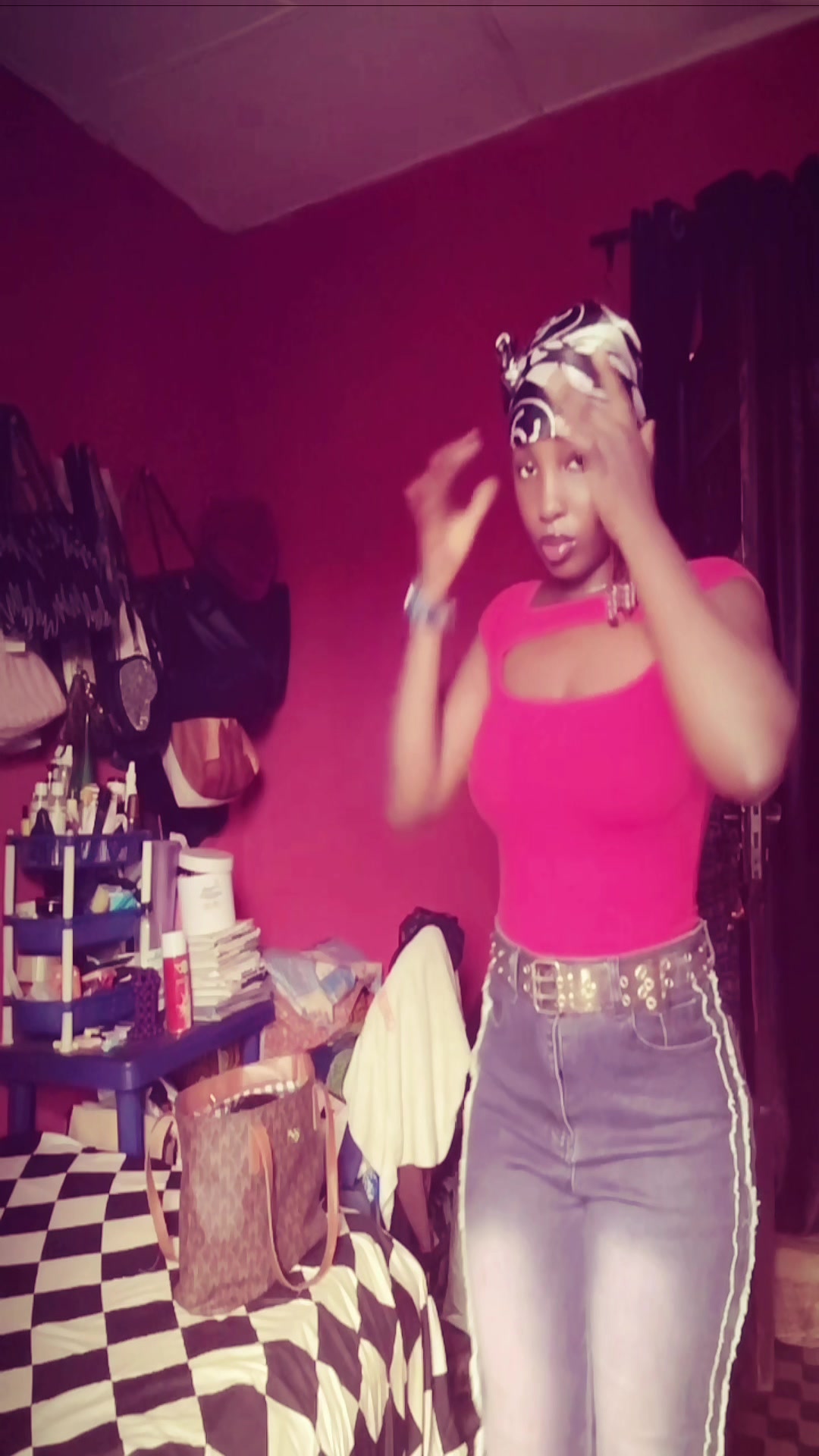 @~Choco🌚Gurl 🧜♀️ 🍒 💧