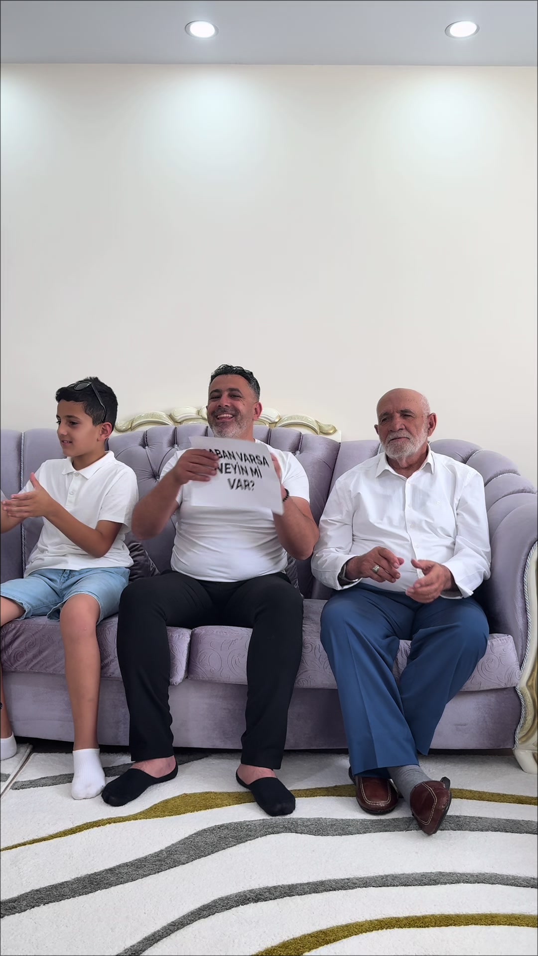 @KÖFTECİ EMİR & EMİR BURGER