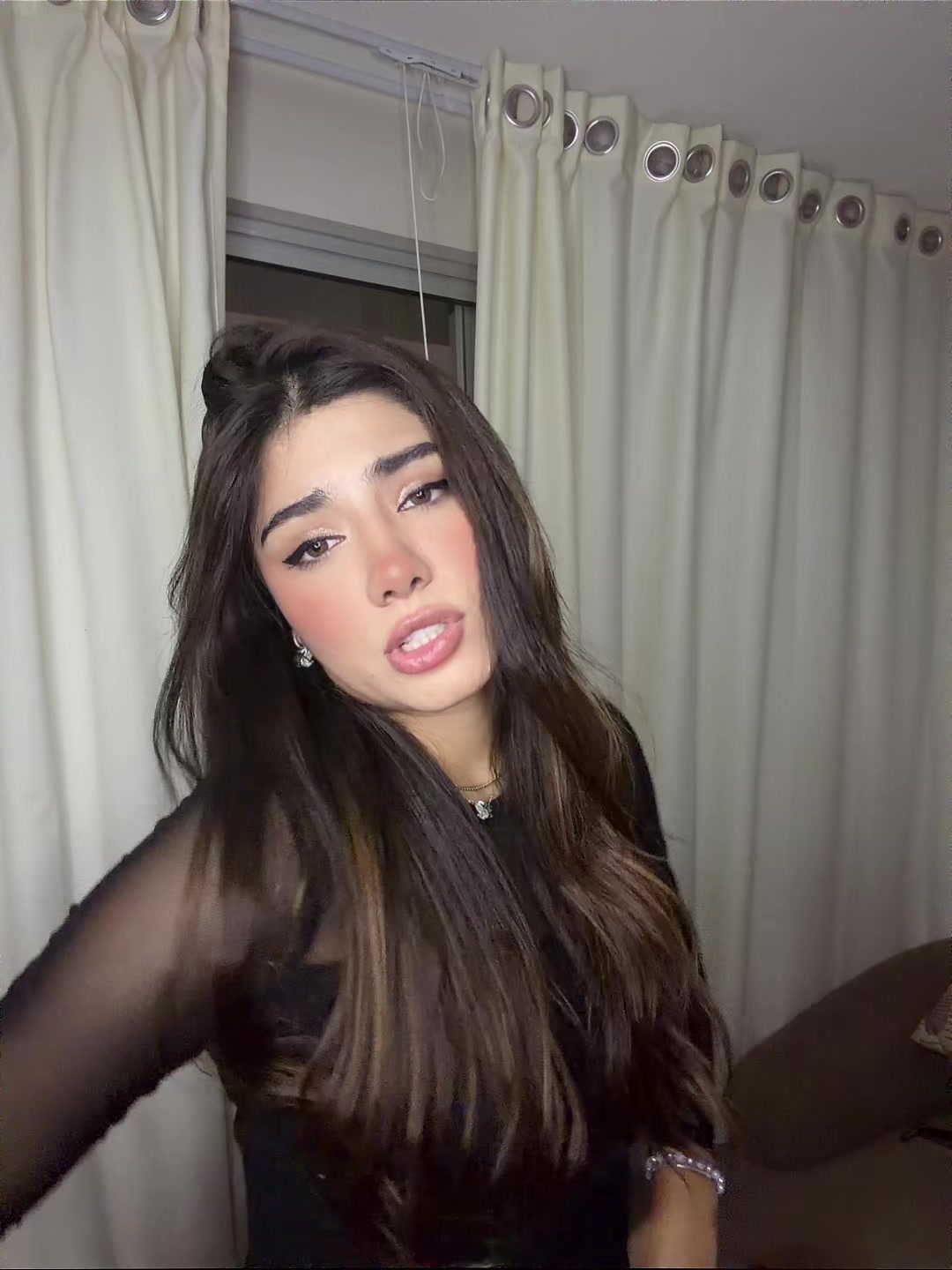 @Anny