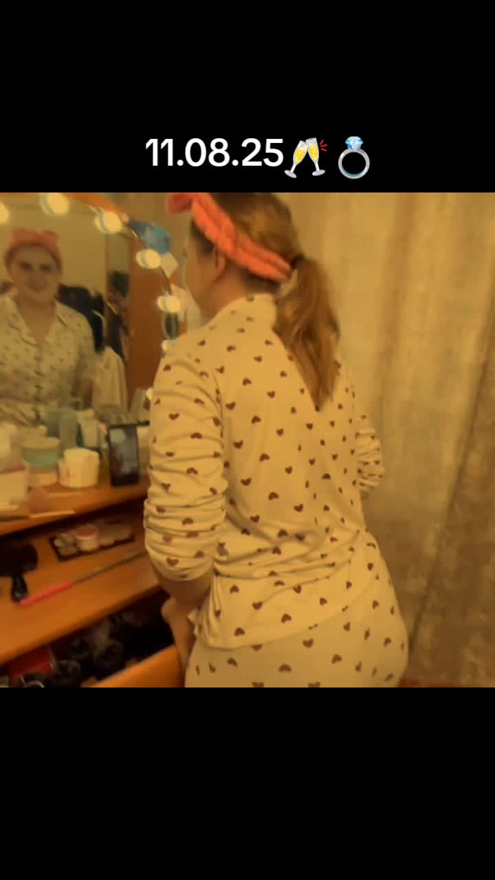 @Violetta