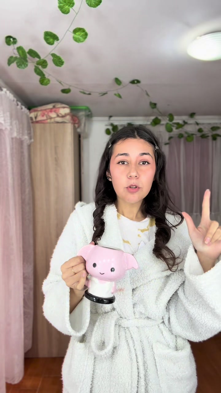 @Sophia 🌷🍓🌸✨💌