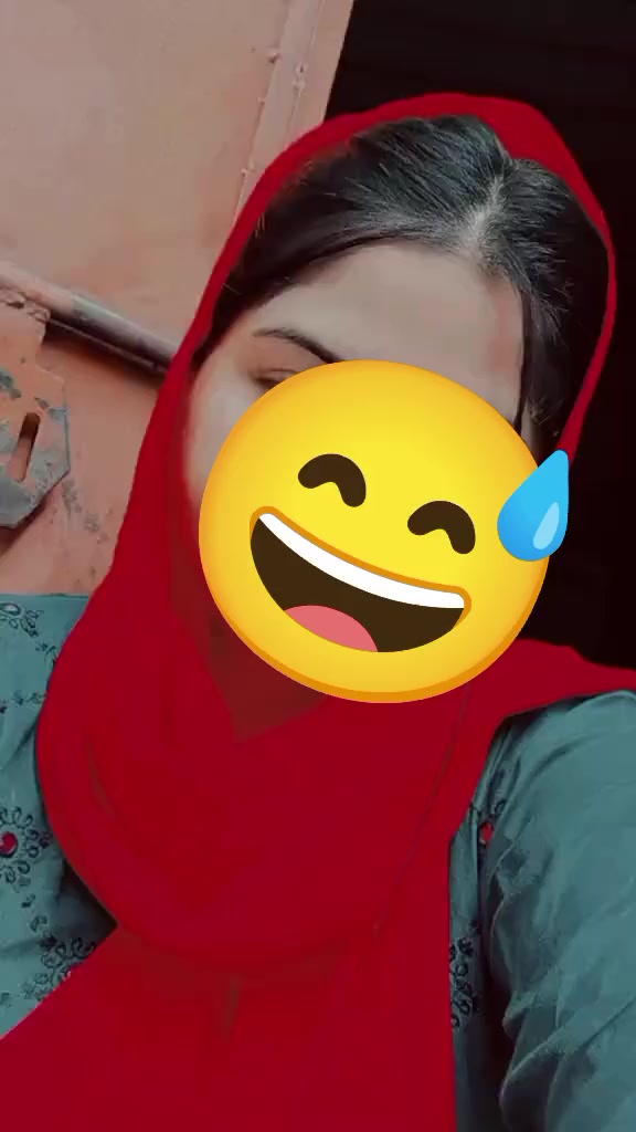 @Amna Queen💫