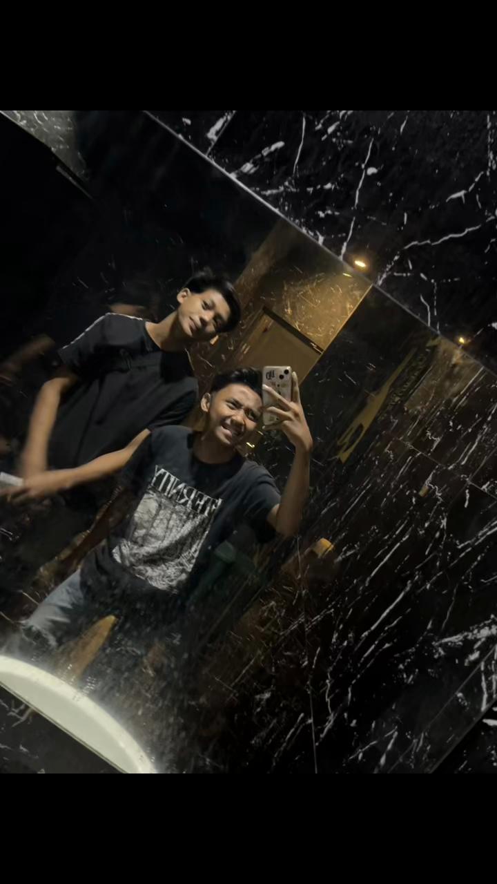 @Aboyy