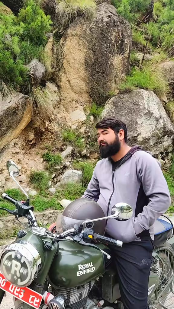@दिनेश बिक्रम शाही
