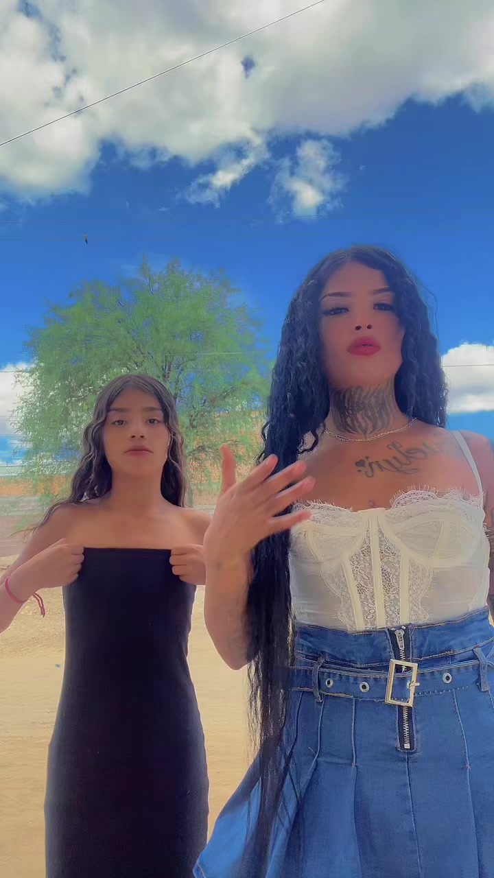 @Roxana🍒