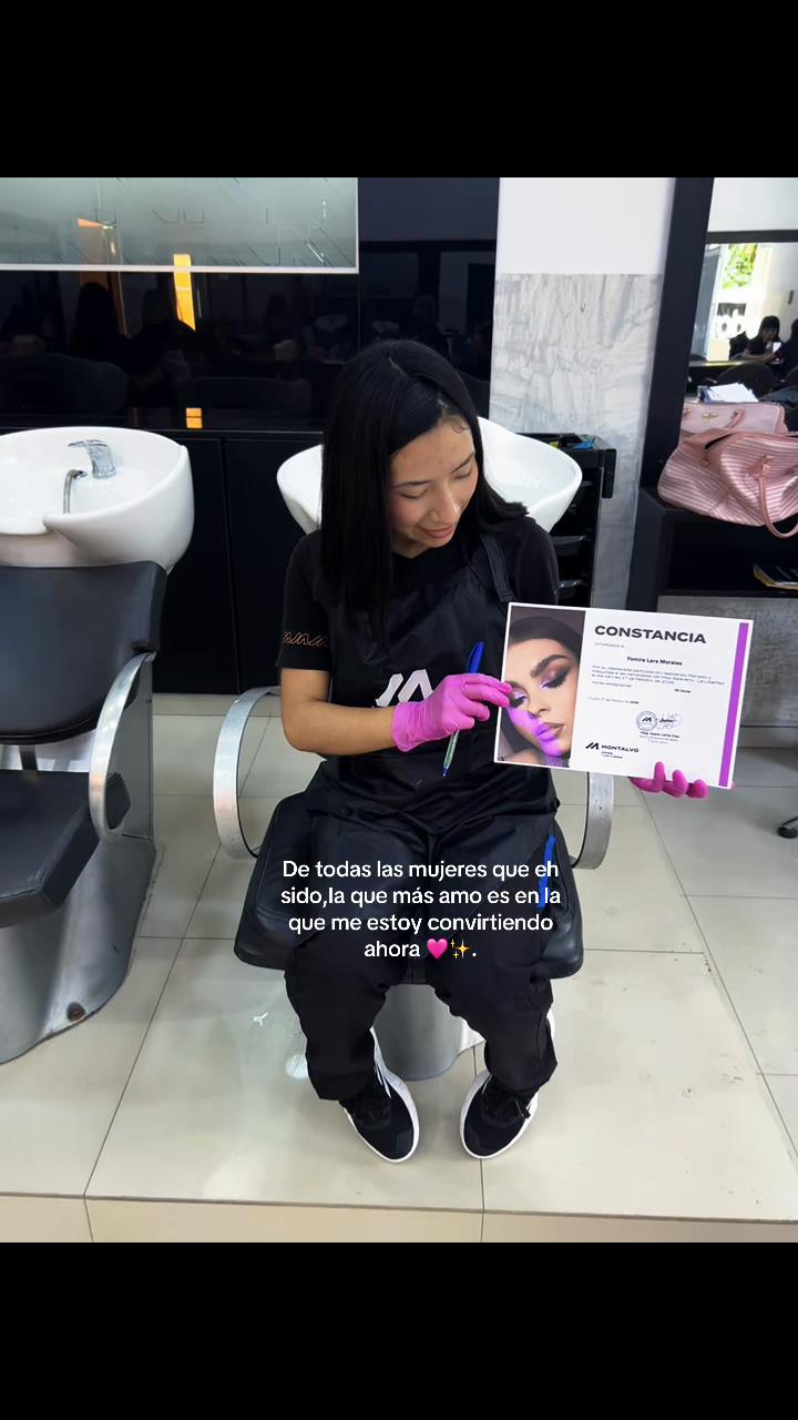 @𝓨𝓸𝓶𝓲𝓻𝓪 𝓛𝓪𝓻𝓪💕