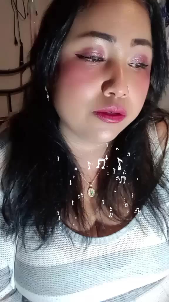 @❤️&zwj;🔥🦄ᶜʰⁱⁿᵃ Bb 👑♑️🦋