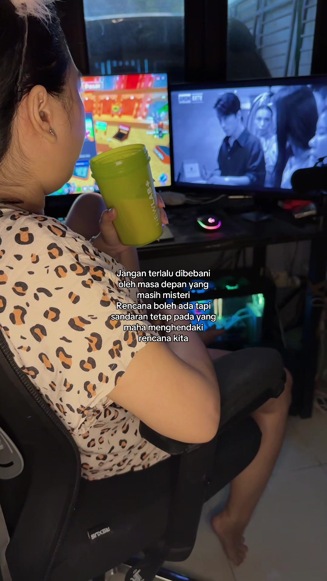 @EkaNis14
