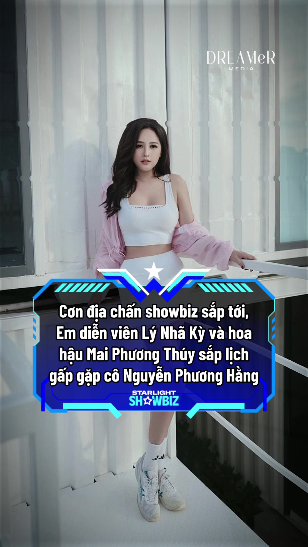 @Starlight Showbiz