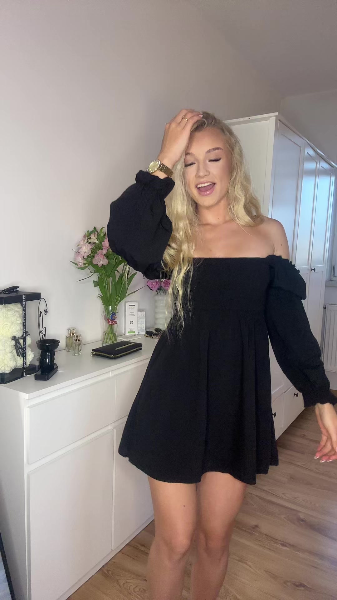 @𝒲𝑒𝓇𝑜𝓃𝒾𝓀𝒶