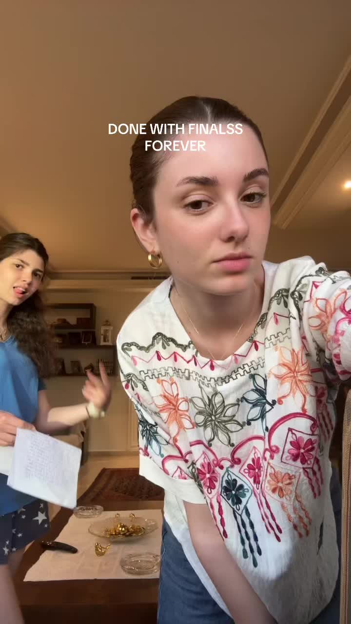 @joylynnfarah