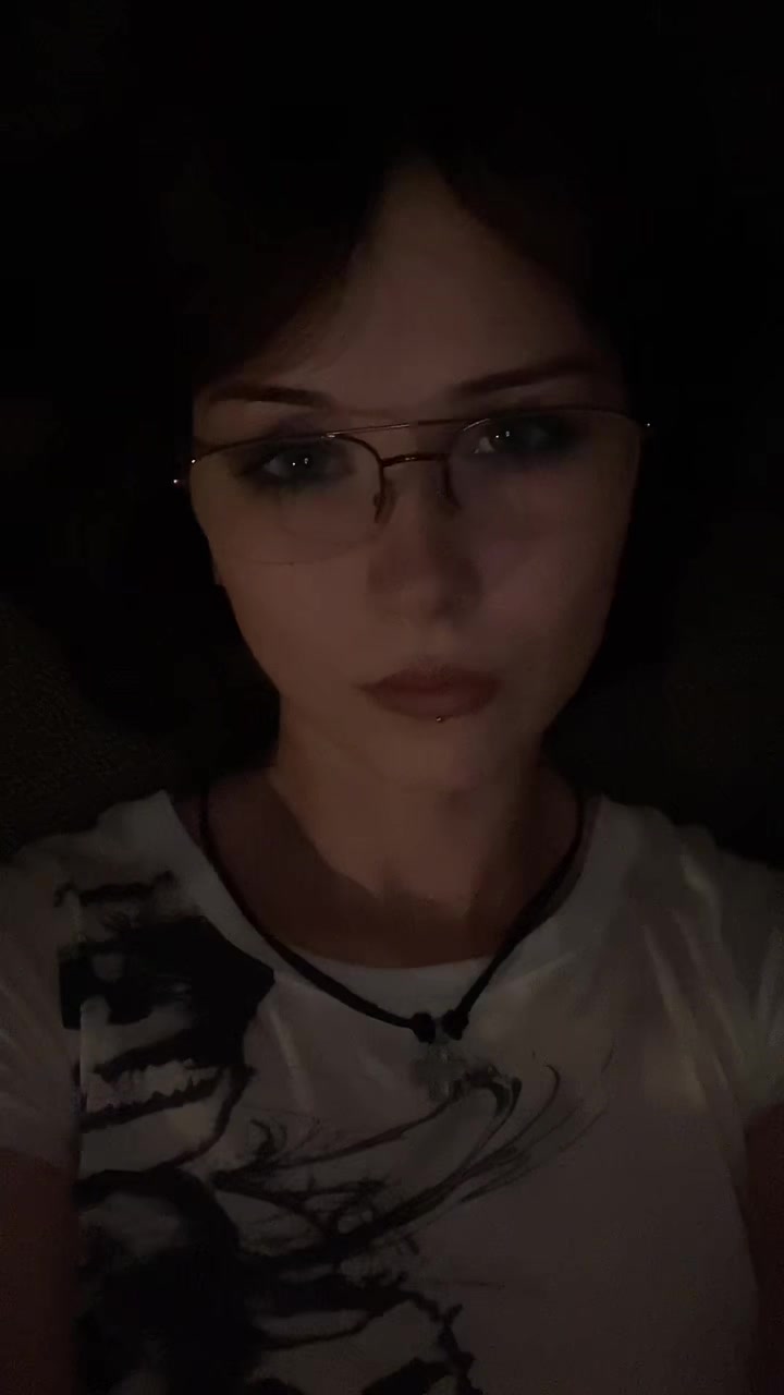 @𝔴𝔥𝔦𝔰