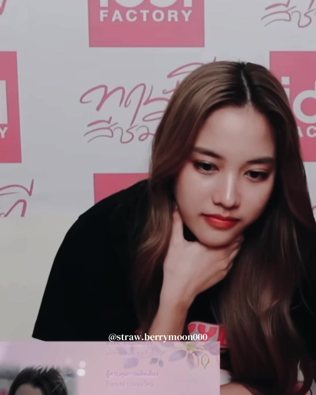 @strawberrymoon