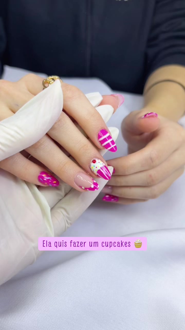 @Leninha AlvesArretada da unha