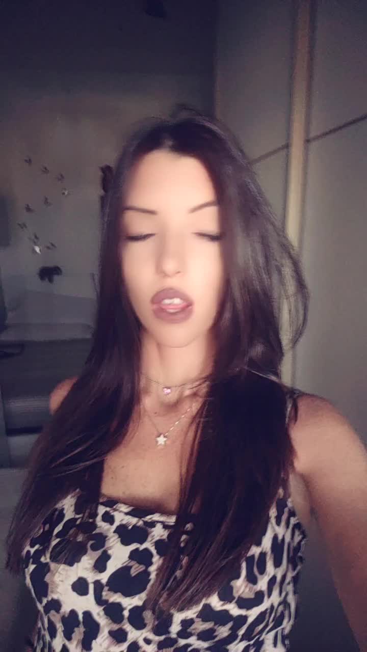 @𝑹 𝑶 𝑩 𝑬 𝑹 𝑻 𝑨