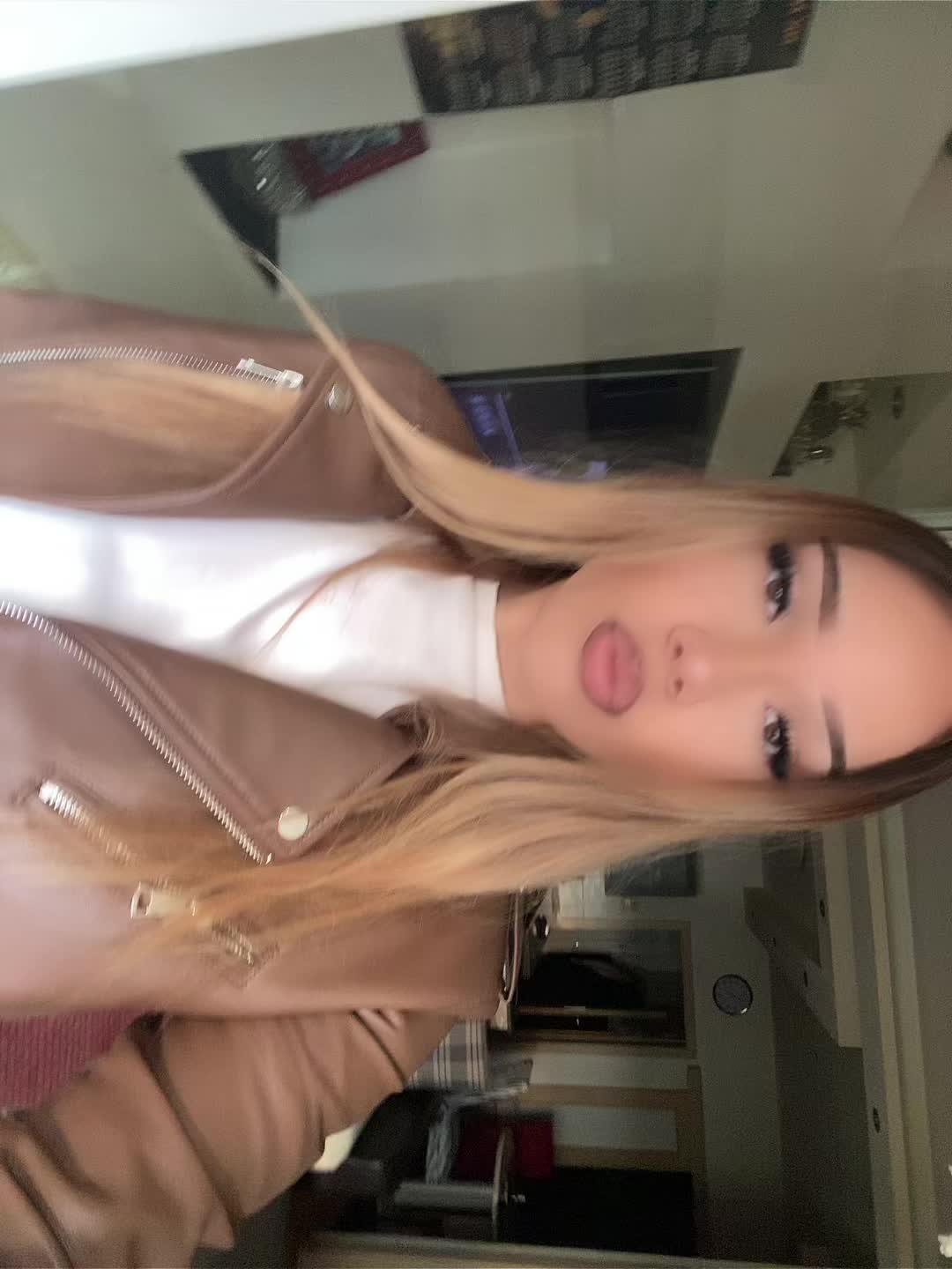 @tia