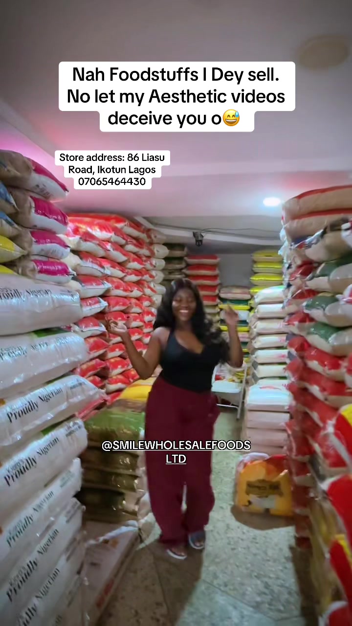 @Esther SmileTv ✔️