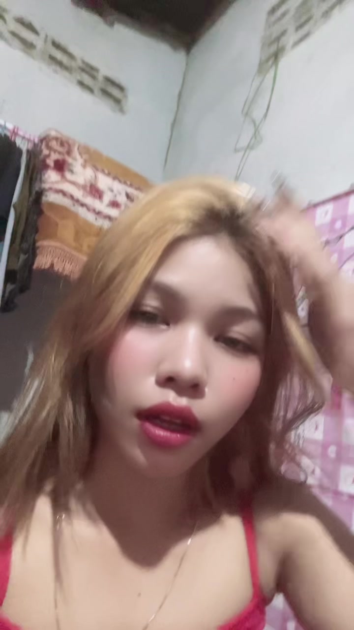 @ខួច គីមឡៃ