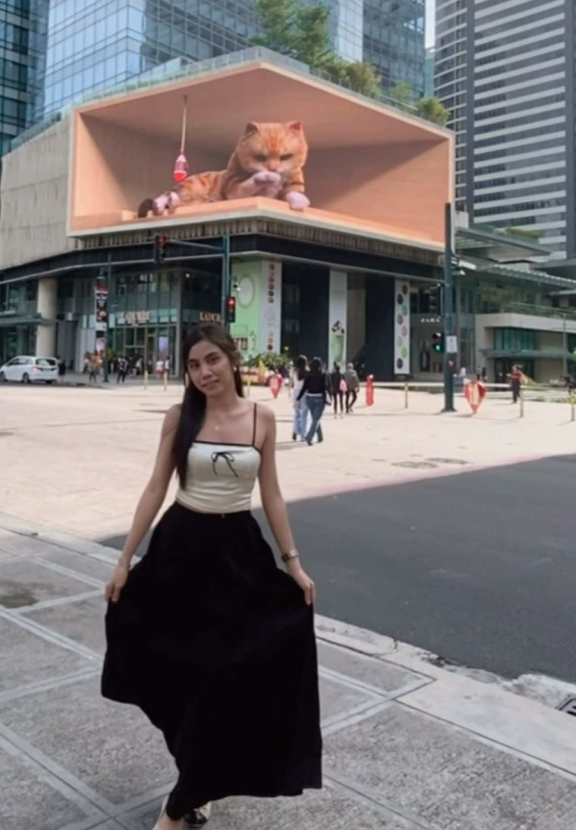@M.R