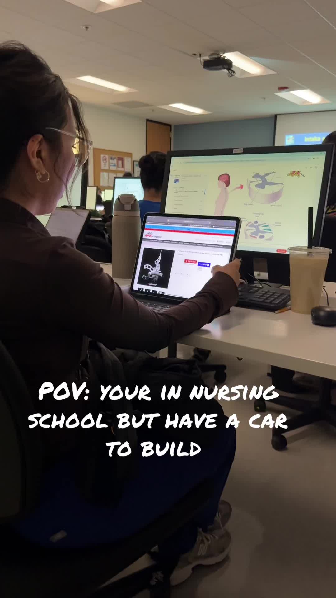 @Paola