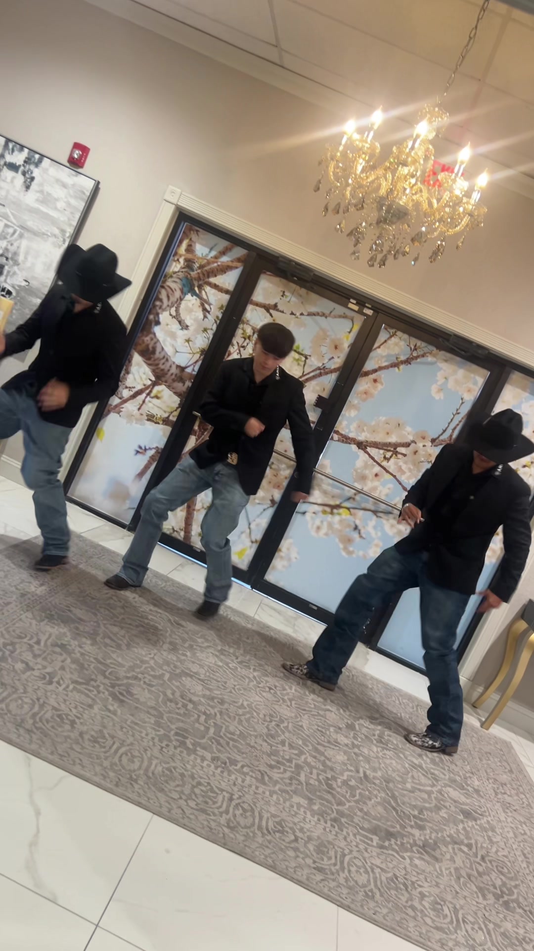 @Em.dance.production