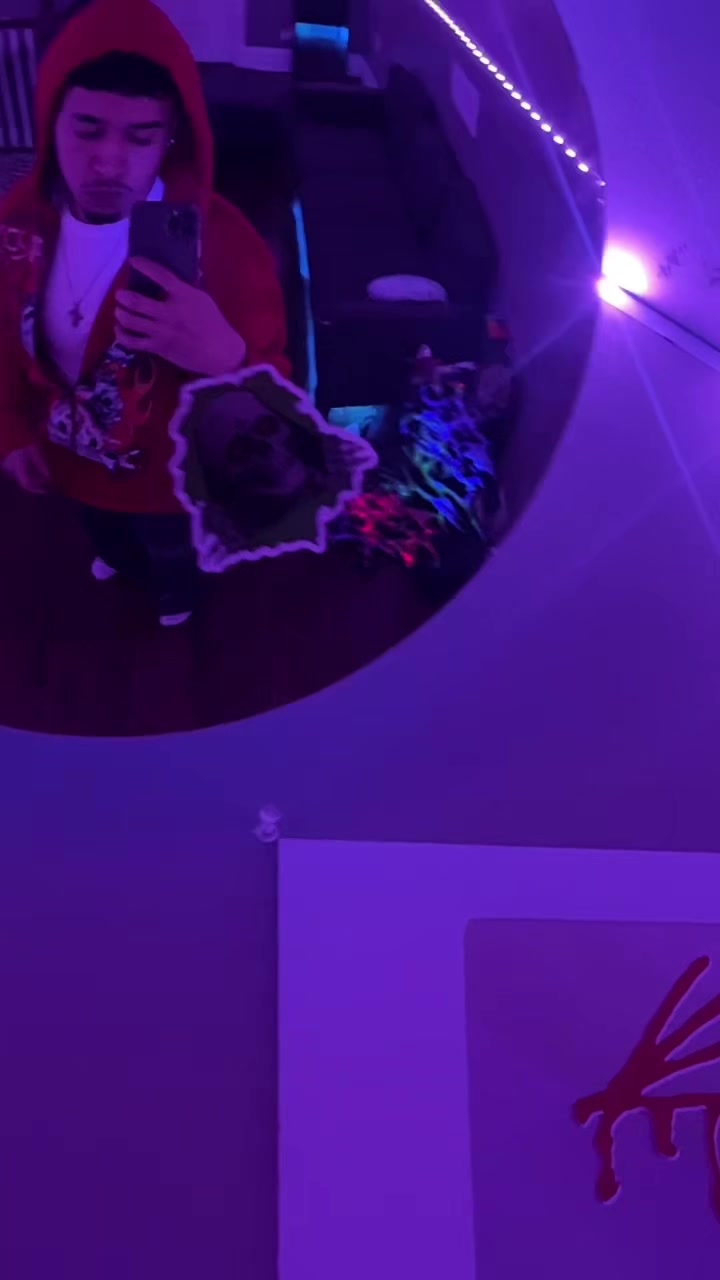 @Damien 🩸