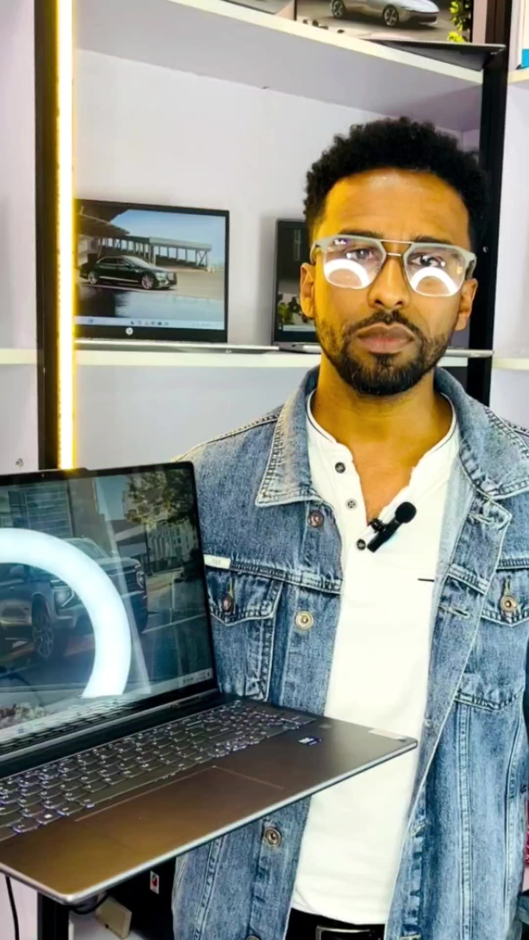 @Any  laptop 💻