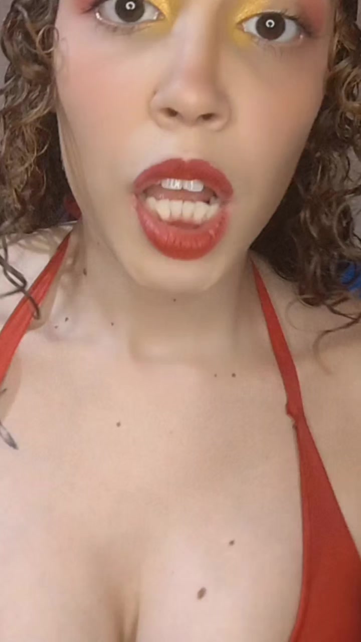 @Alejandra 🌸✨🧿