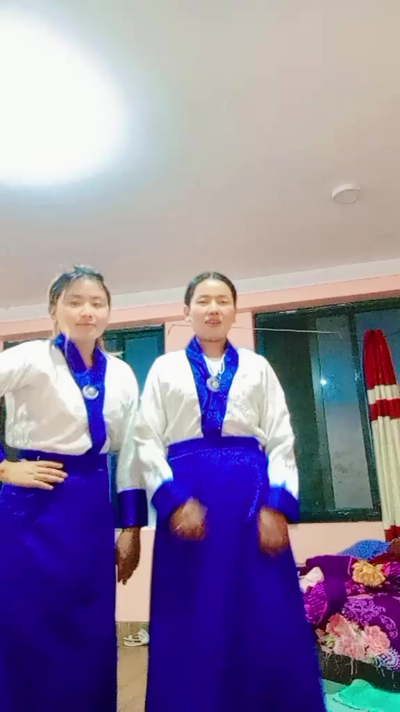 @๐ moi..ch..ya..ng..ni ๐๐ญ