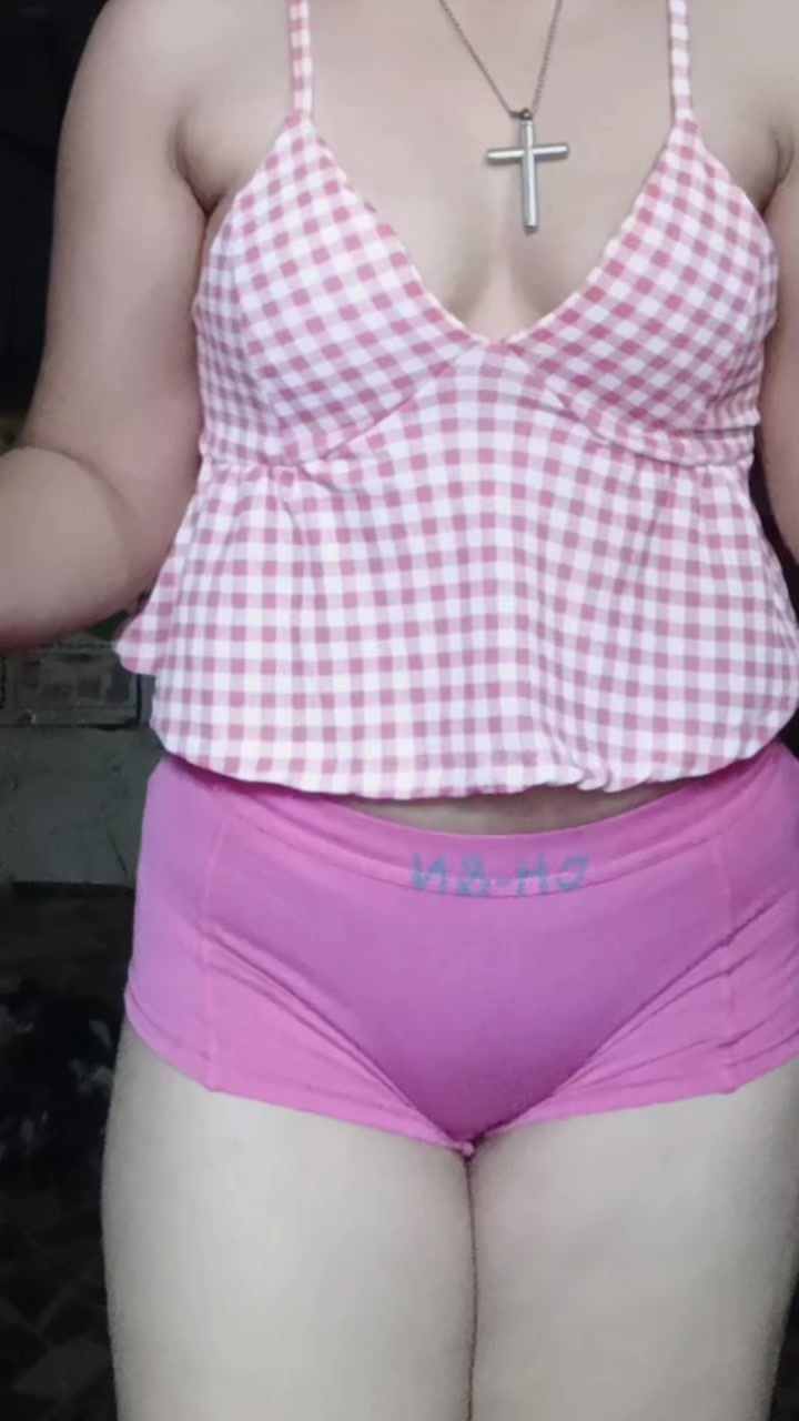 @😘💝🖤😘elleh❤👅💋