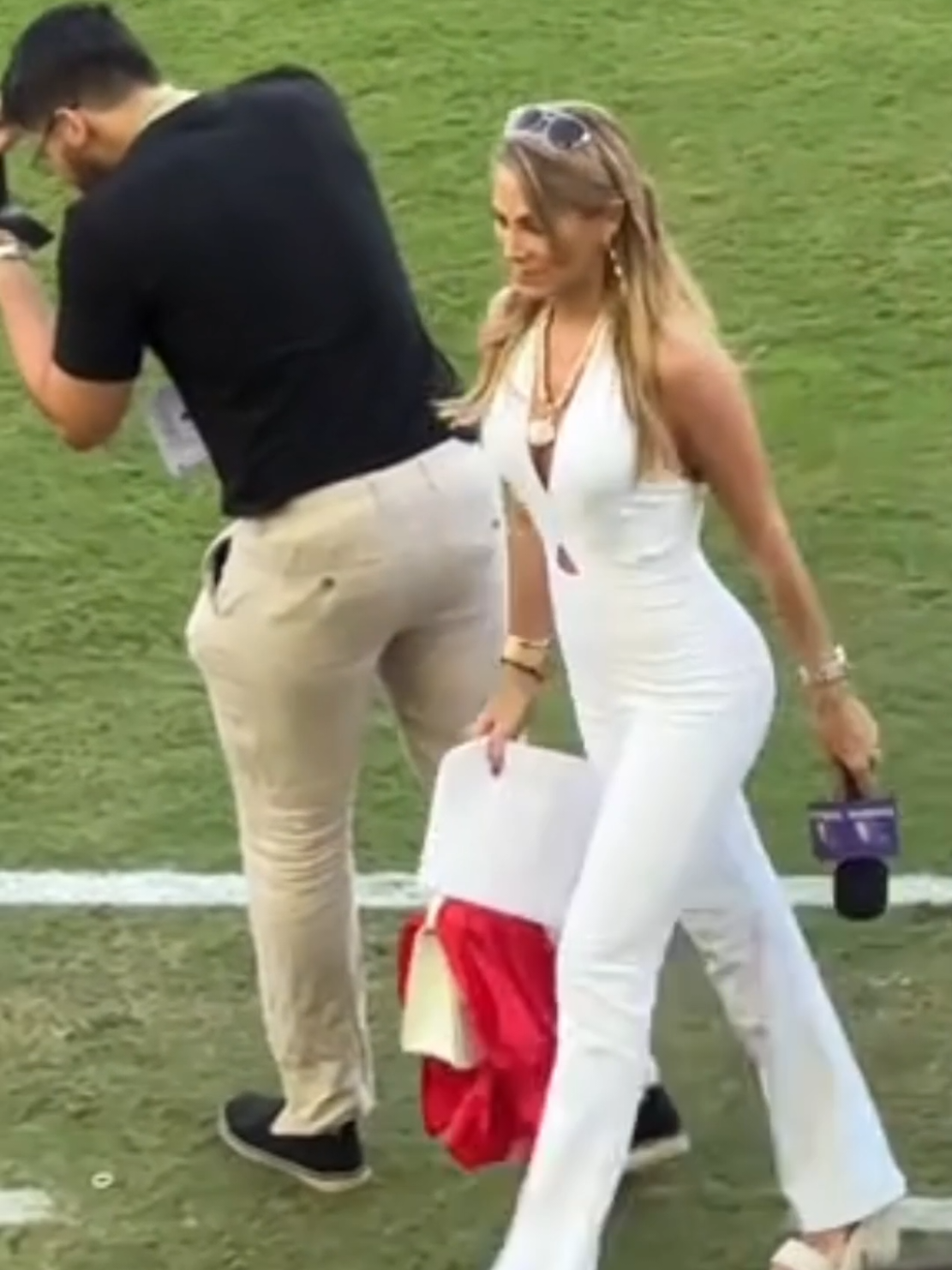 @Fan Ines Sainz