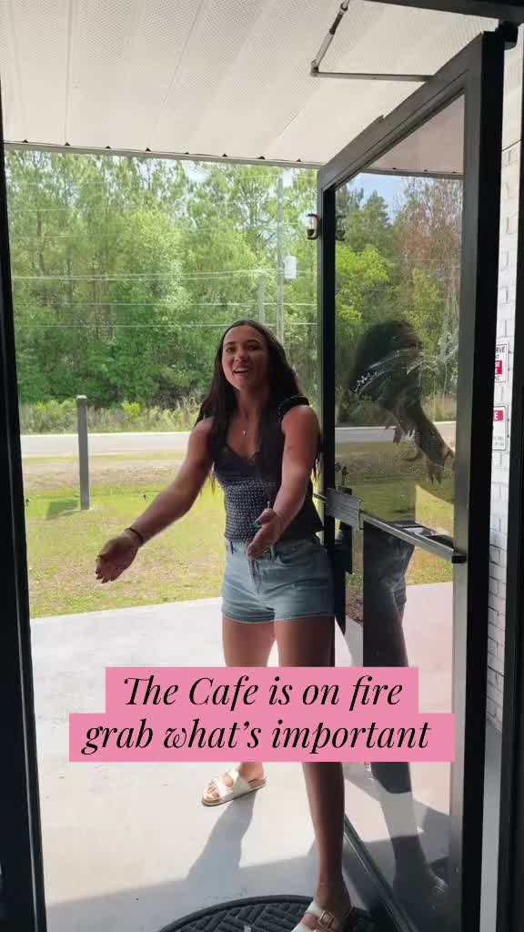 @The Caruzinn Cafe