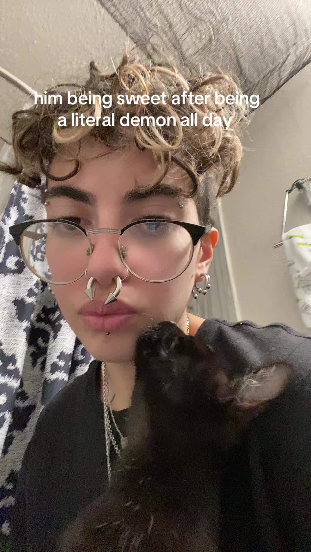 @M 0 3