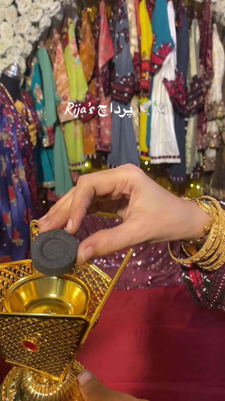 @Rija_Ramzan