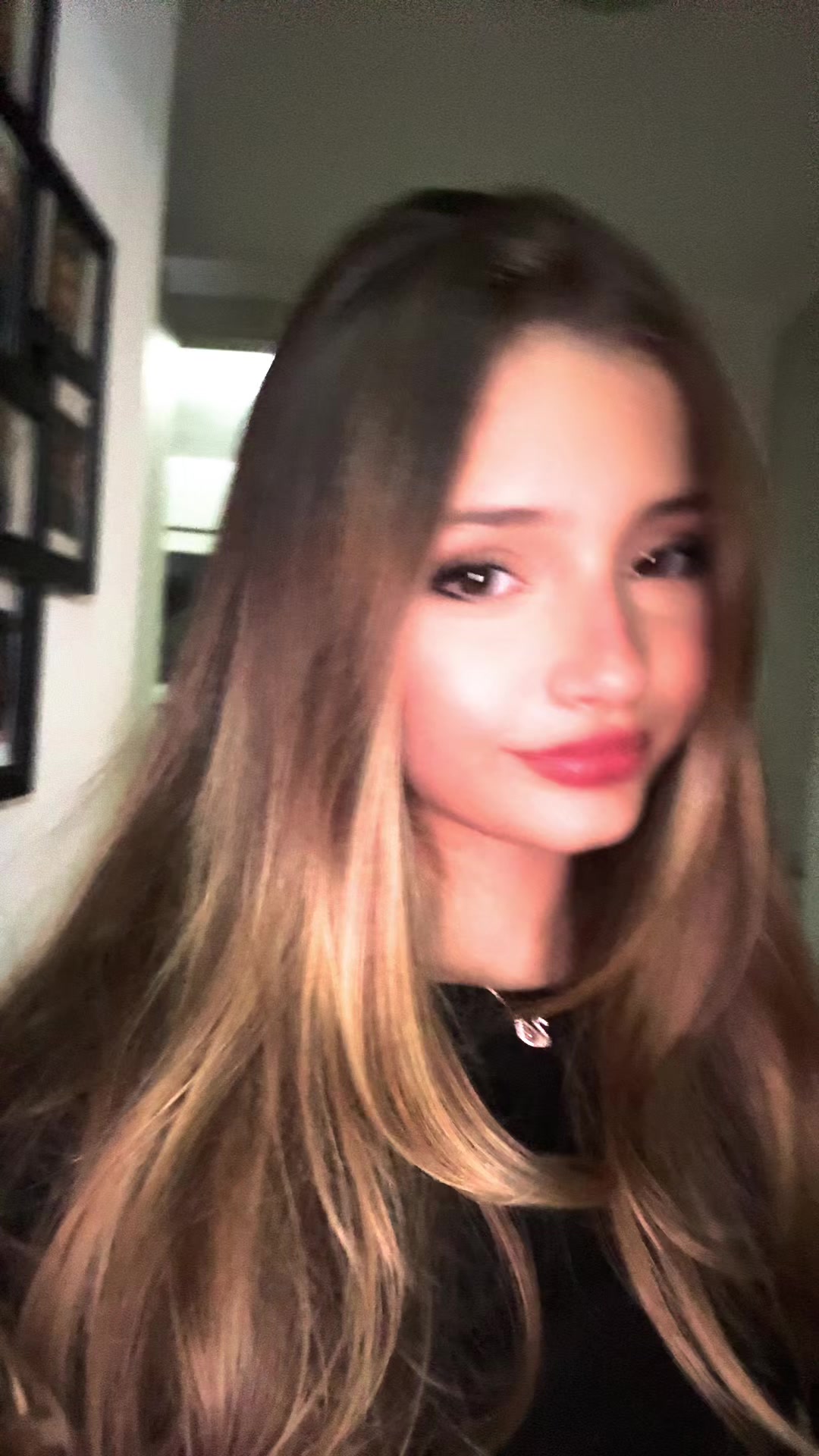 @Anna Laronga