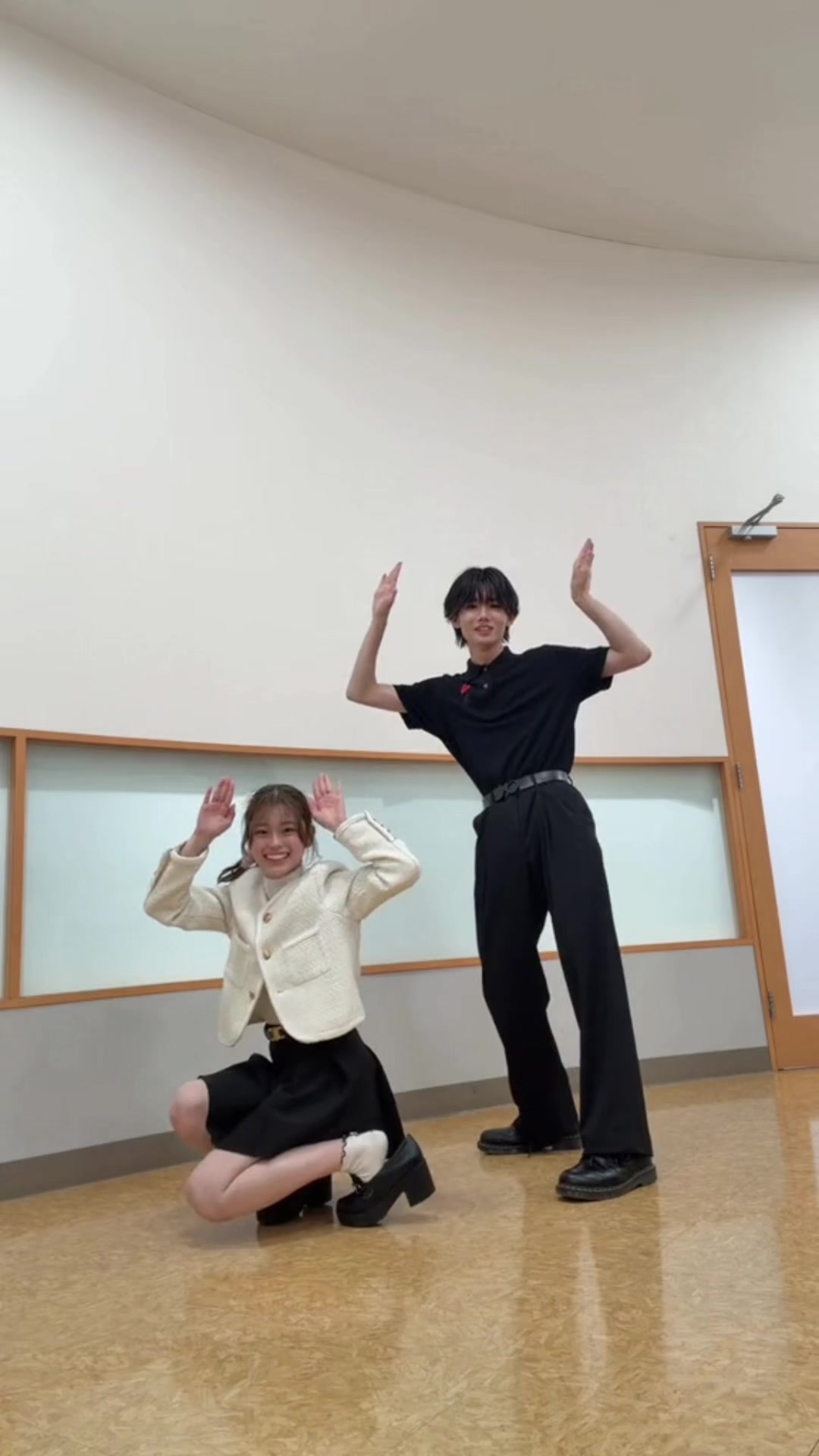 @こーえー