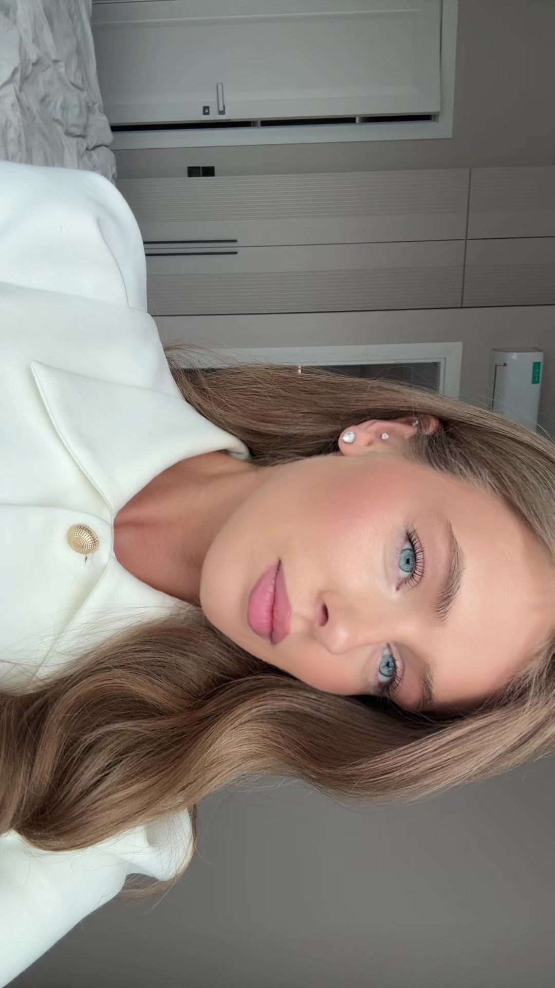 @Валерия
