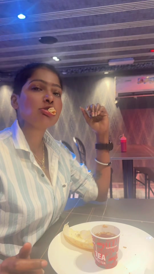 @𝐌𝐀𝐇𝐈𝐘𝐀🍀මහීයා🥰🤍