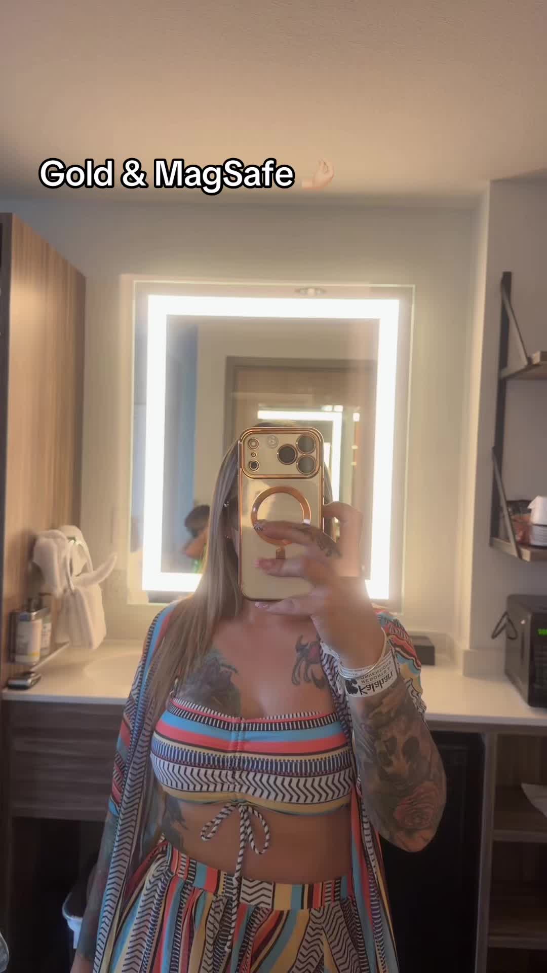 @Lizabeth_