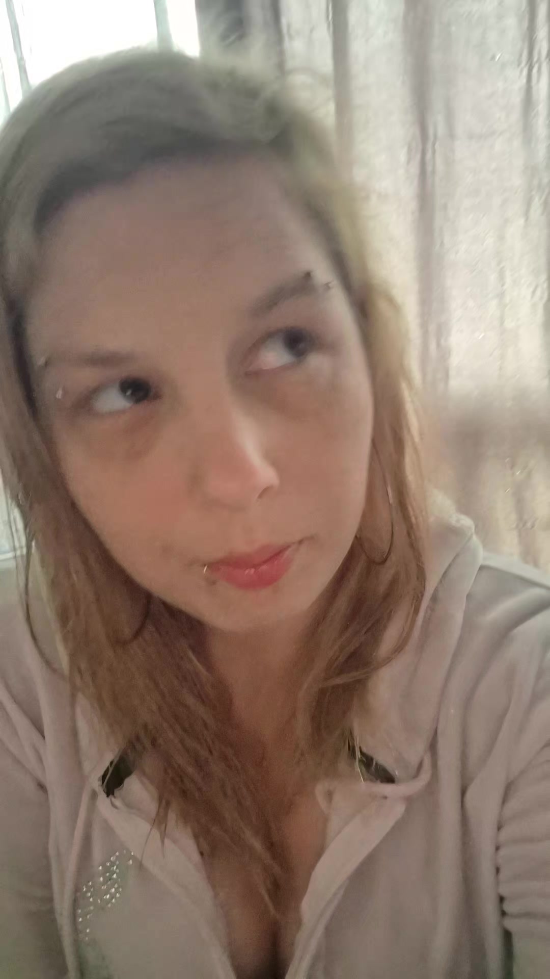 @RuthLessQueen