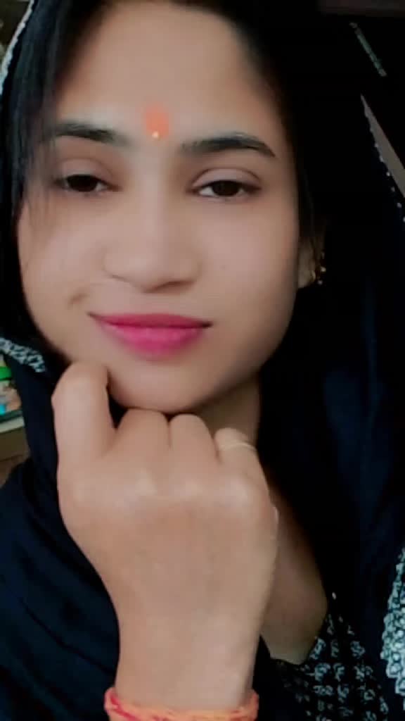 @BhojpuriyaQueen👑
