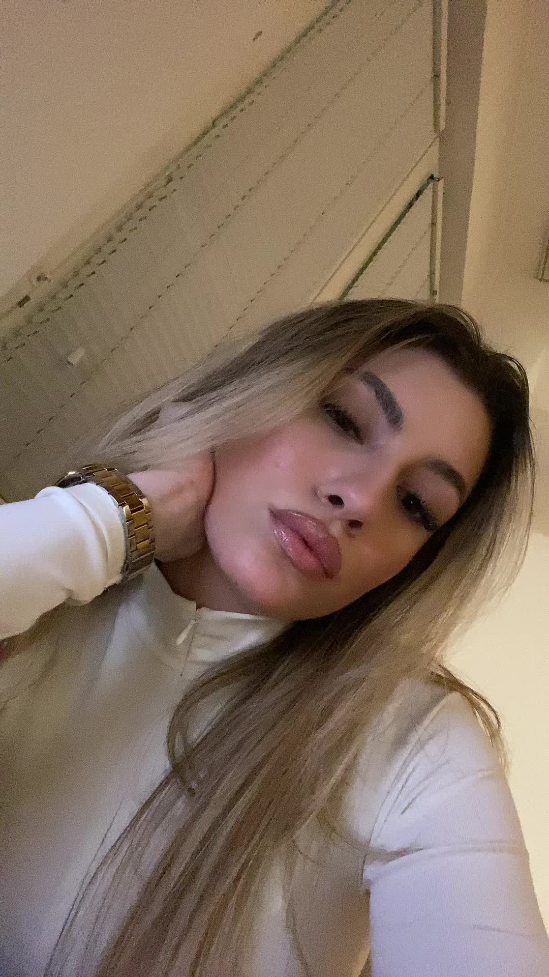 @mladjenoviciva