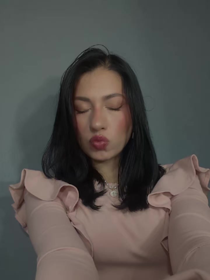 @Isabel Cruz